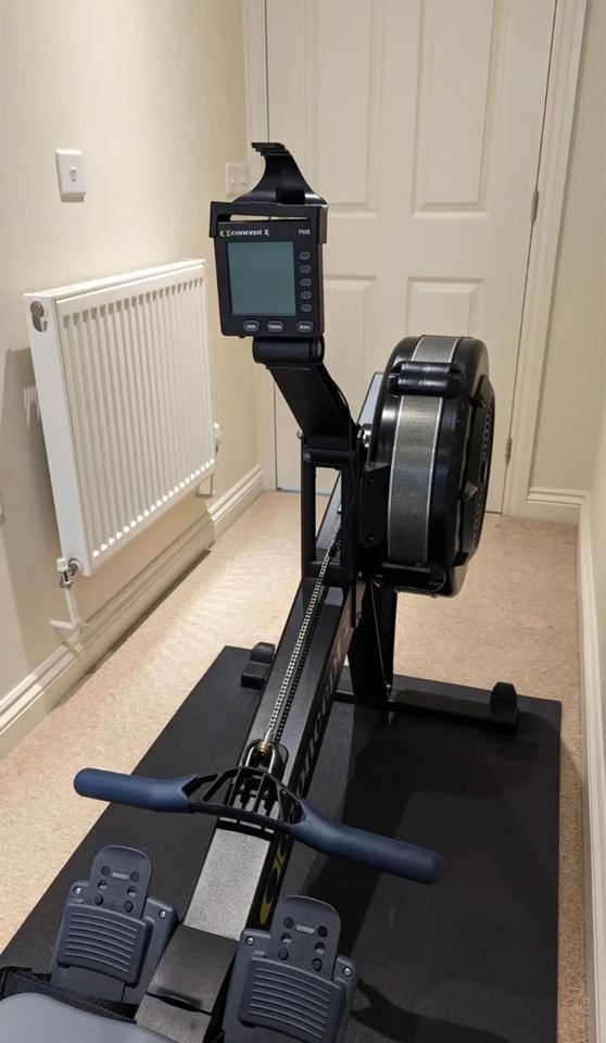 CONCEPT 2 MODEL D WITH PM5 IN BLACK, OUTSTANDING CONDITION!