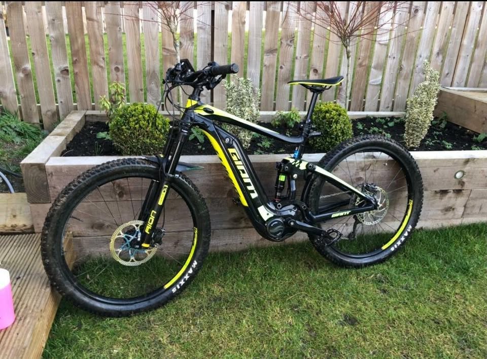 Giant Full E+1 Full Suspension Electric Mountain Bike