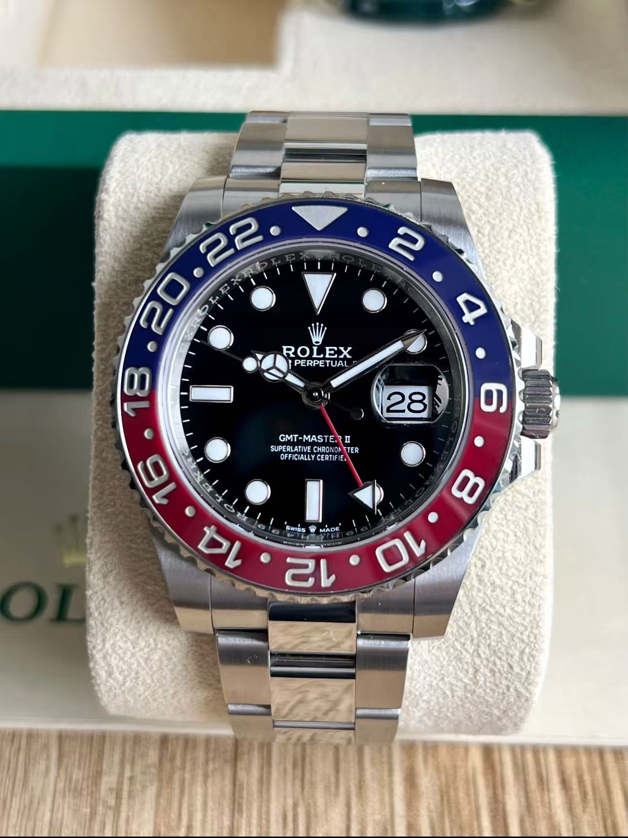 Rolex GMT Masterl Pepsi Super CloneSwiss Replica Watch Ref 126710BLRO3285 Swiss Movement - SuperClonesRolex