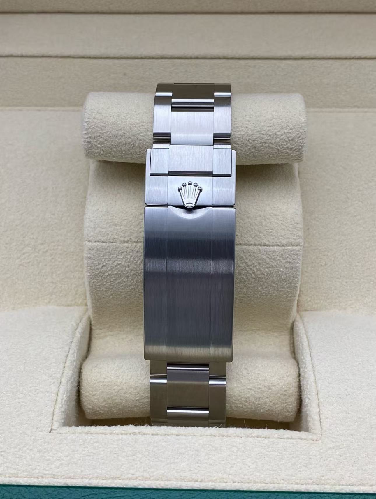 Rolex Submariner No Date Super Clone SwissReplica Watch Ref 124060-3230 Swiss Movement - SuperClonesRolex