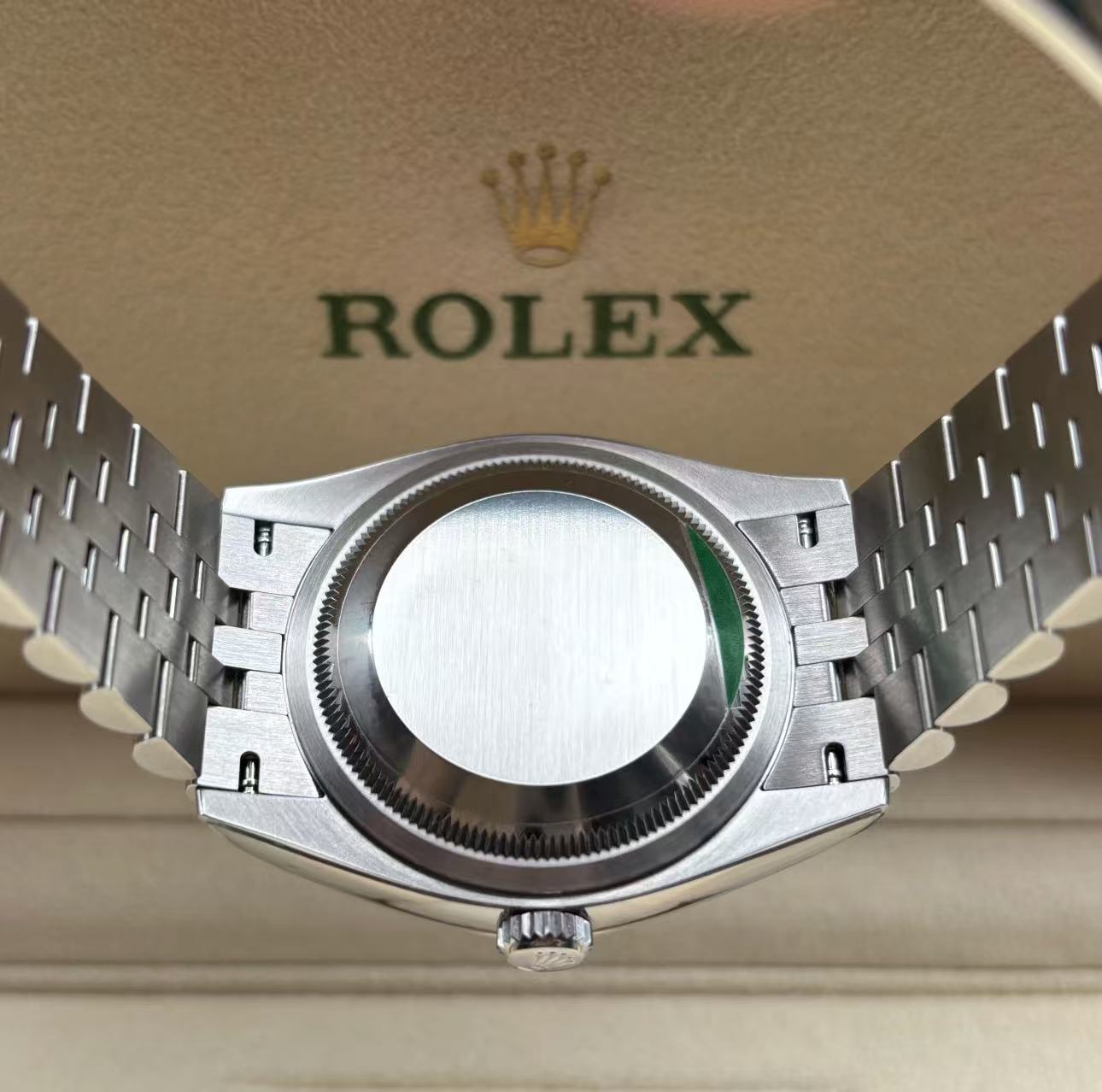 Rolex Datejust 36mm Super CloneSwiss Replica Watch Mint Green DialRef 126234 3235 Swiss Movement - SuperClonesRolex