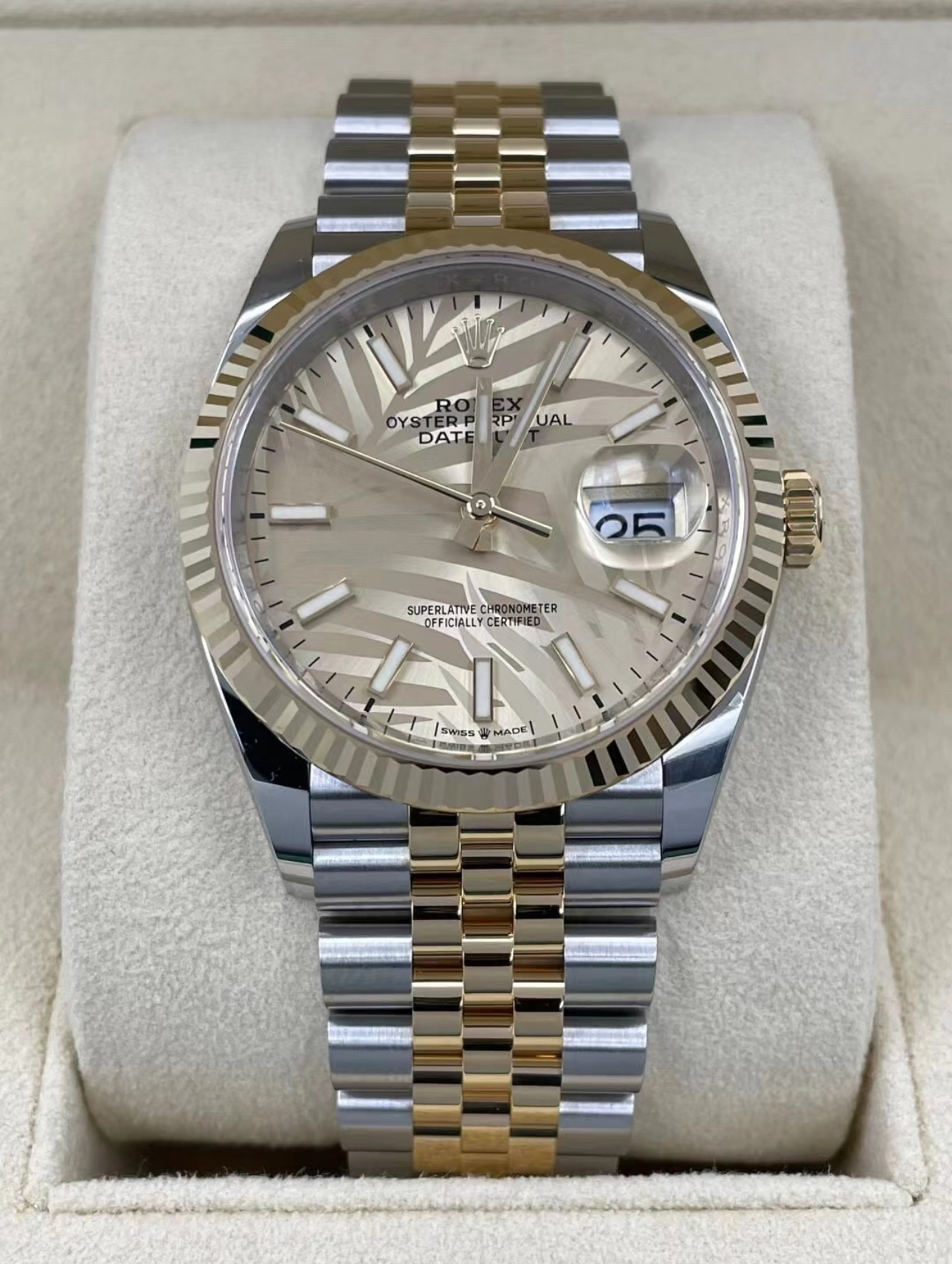 Rolex Datejust 36mm Super Clone Swiss ReplicaWatch Champagne Palm Dial Ref 126233 3235Swiss Movement - SuperClonesRolex