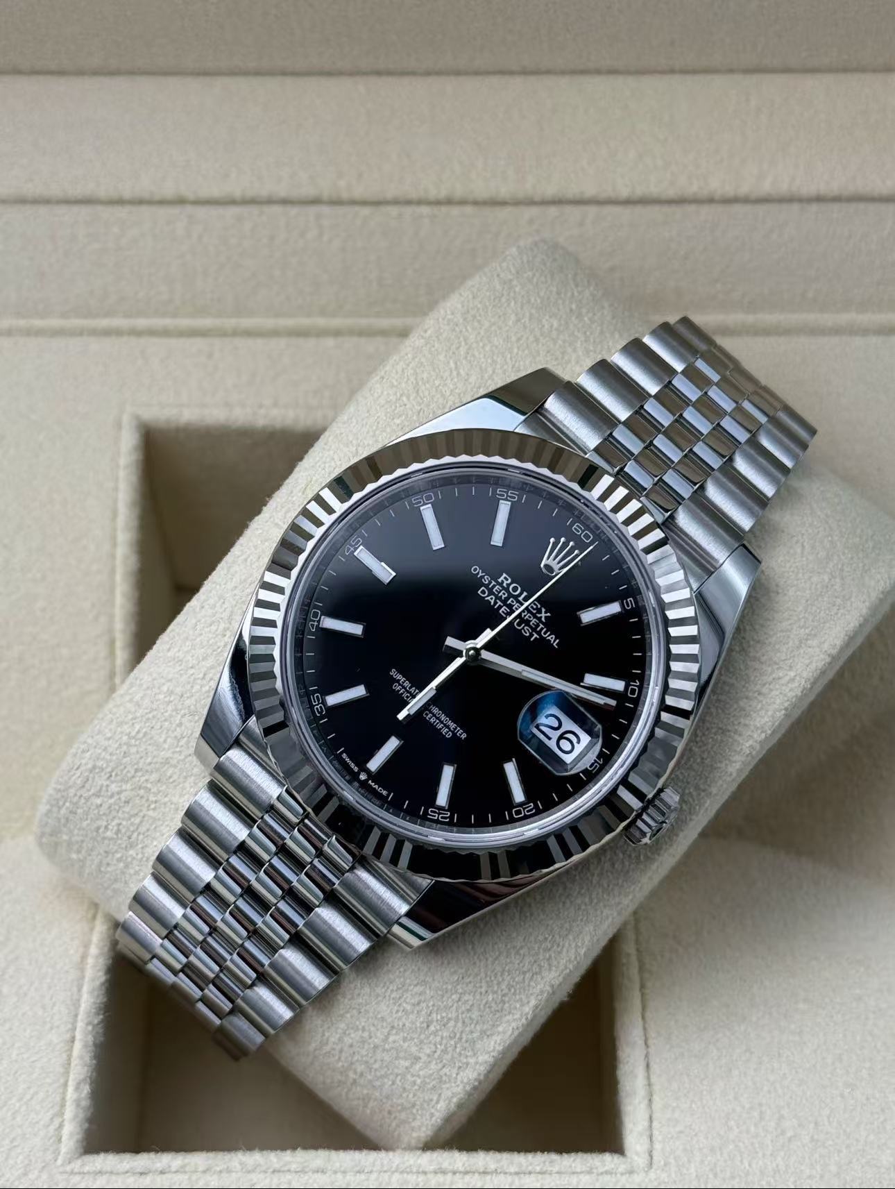 Rolex Datejust 41mm Super Clone Swiss ReplicaWatch  Grey Rhodium Dial Ref 126334 3235S wiss Movement - SuperClonesRolex