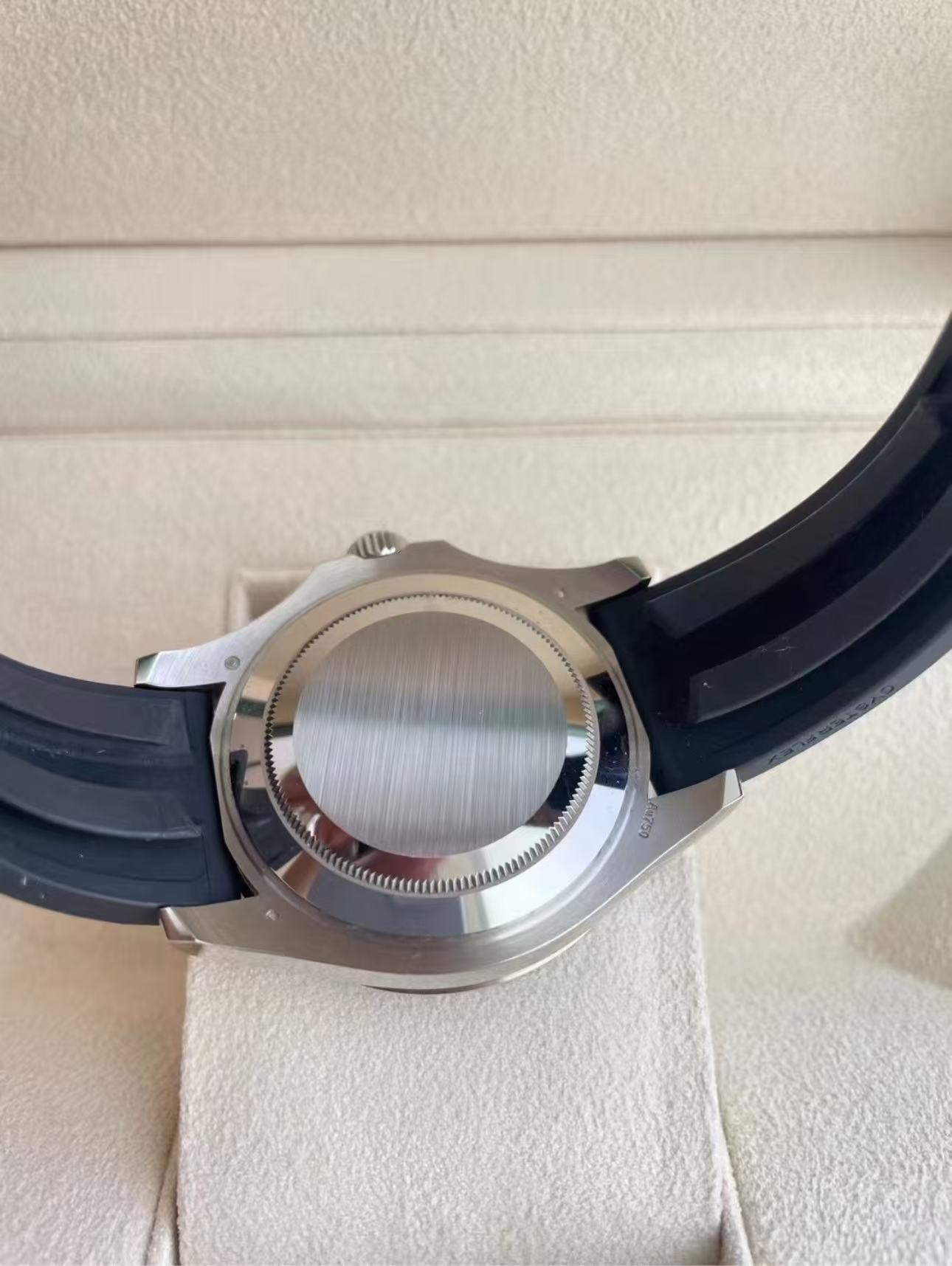 Rolex Yacht Master White Gold Super Clone SwissReplica Watch OysterFlex Rubber Strap Ref 226659-3235 Swiss Movement - SuperClonesRolex