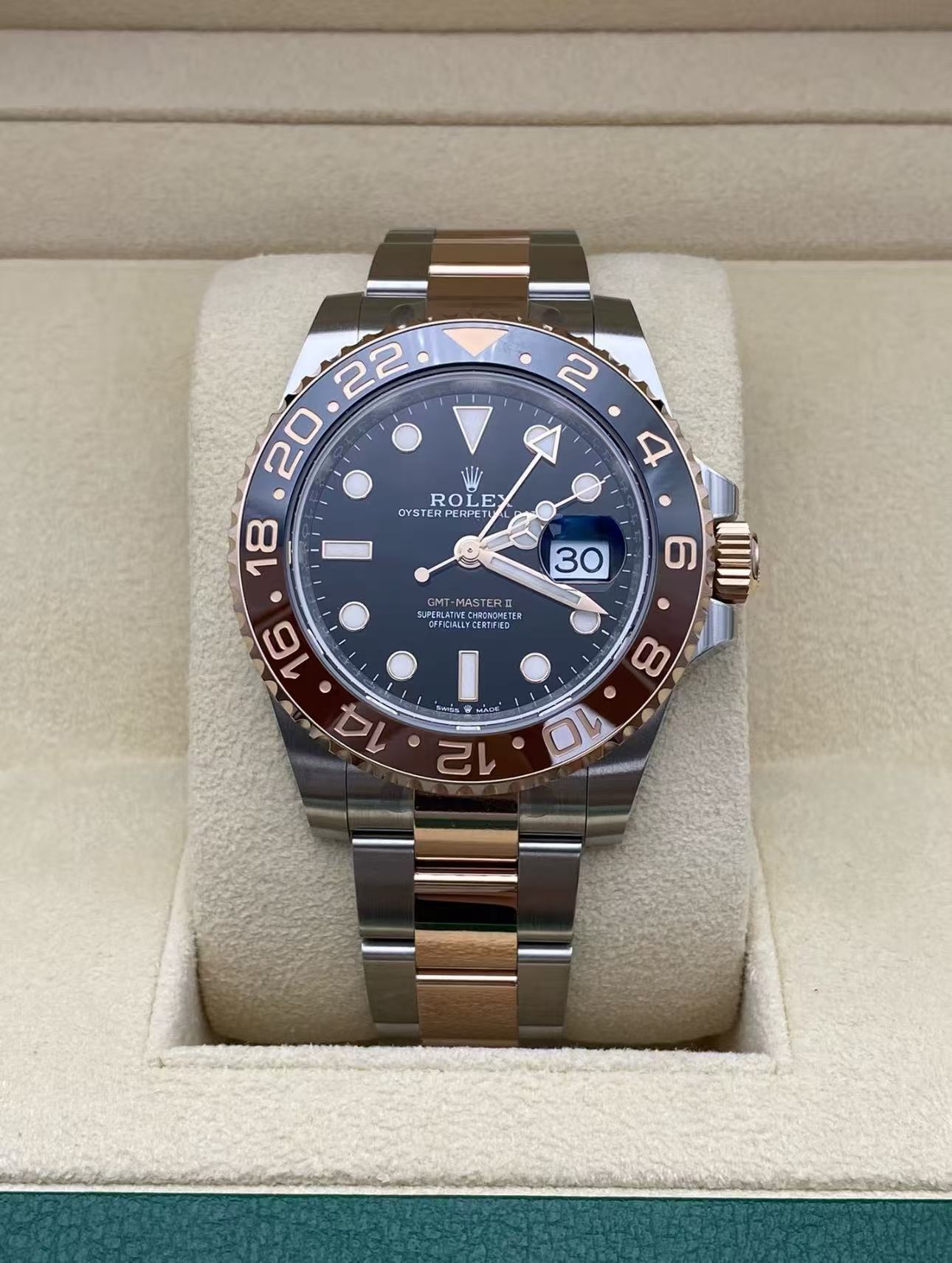 RolexGMT Master l Root Beer Two Tone SuperClone Swiss Replica Watch Ref 126711CHNR 3285 Swiss Movement - SuperClonesRolex