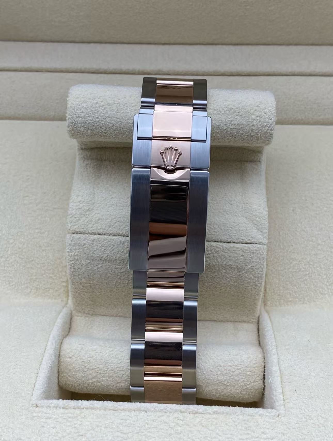 RolexGMT Master l Root Beer Two Tone SuperClone Swiss Replica Watch Ref 126711CHNR 3285 Swiss Movement - SuperClonesRolex