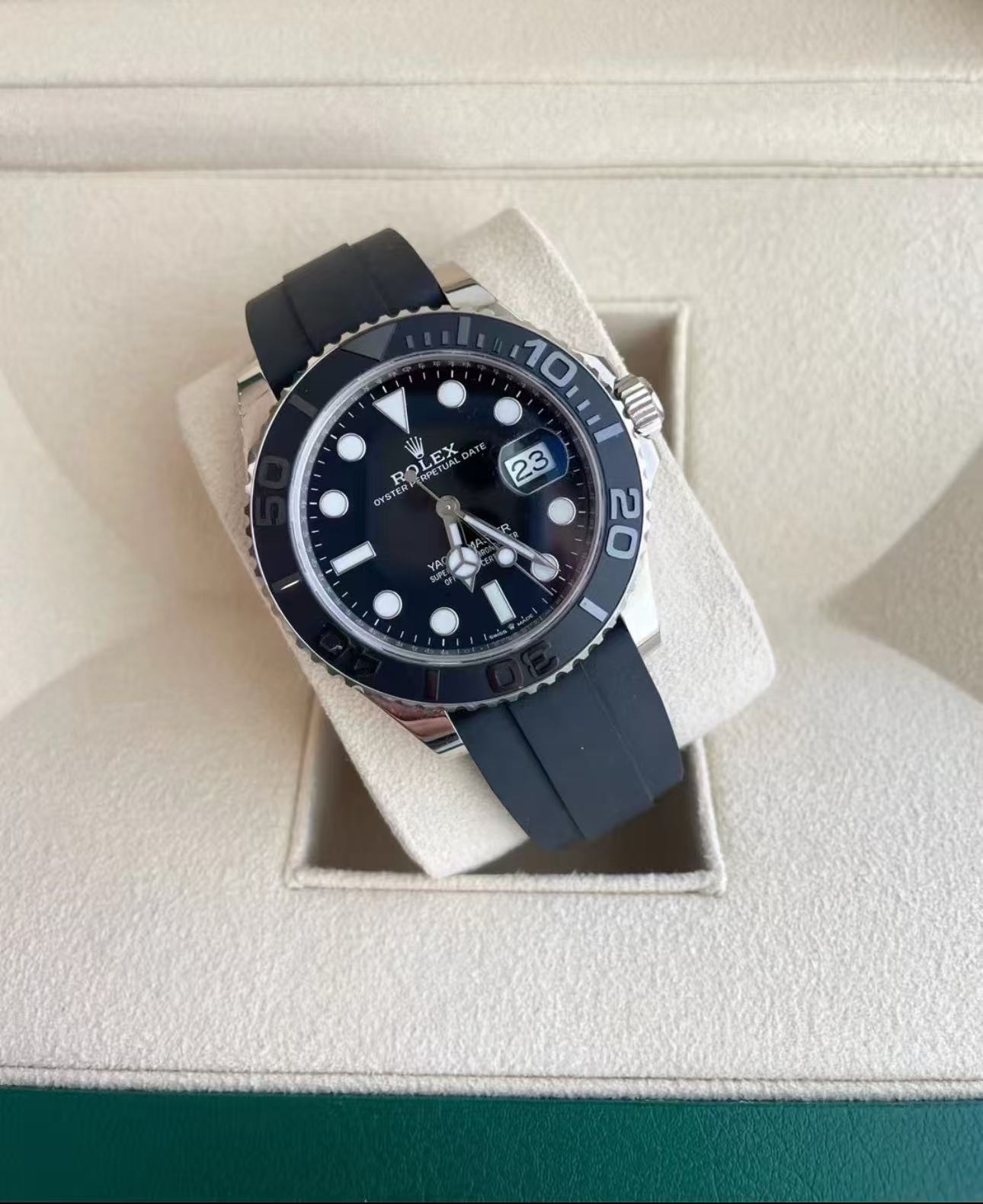 Rolex Yacht Master White Gold Super Clone SwissReplica Watch OysterFlex Rubber Strap Ref 226659-3235 Swiss Movement - SuperClonesRolex