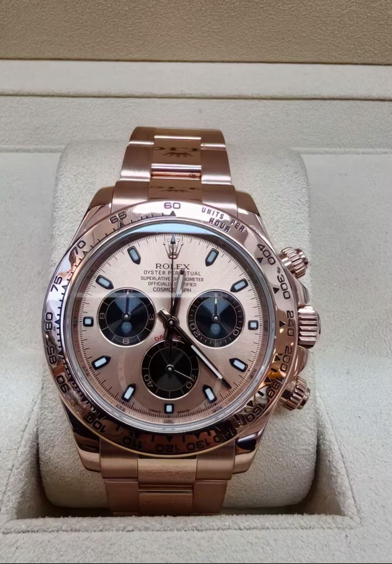 Rolex Daytona ChocolateDial Super Clone SwissReplica Watch 18k RoseGold Bracelet Ref 116505-4130 Swiss Movement - SuperClonesRolex