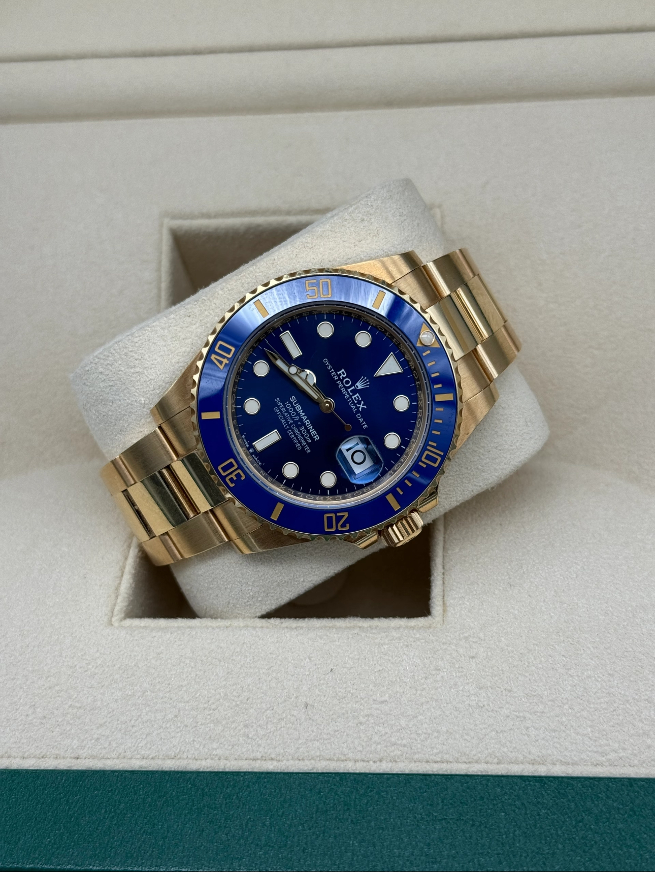 Rolex Submariner Blue DialSuper Clone Swiss ReplicaWatch  18k Gold Ref 126618LB 3235 SwissMovement - SuperClonesRolex