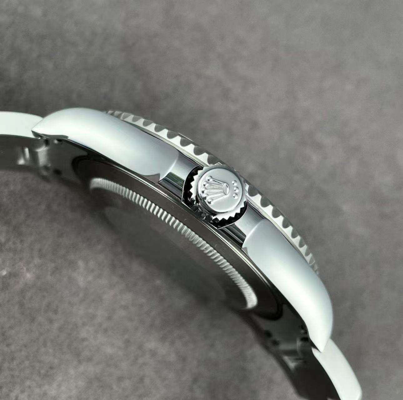 Rolex Yacht Master BlueDial Super Clone SwissReplica Watch Ref 126622 3235 Swiss Movement - SuperClonesRolex