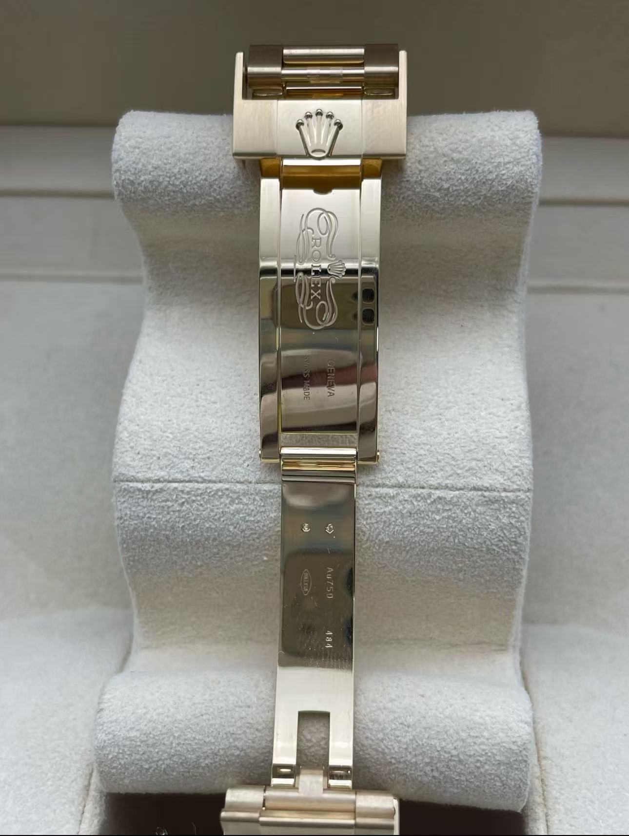 Rolex Submariner Super Clone Swiss ReplicaWatch 18kGold Ref 126618LN 3235 SwissMovement - SuperClonesRolex