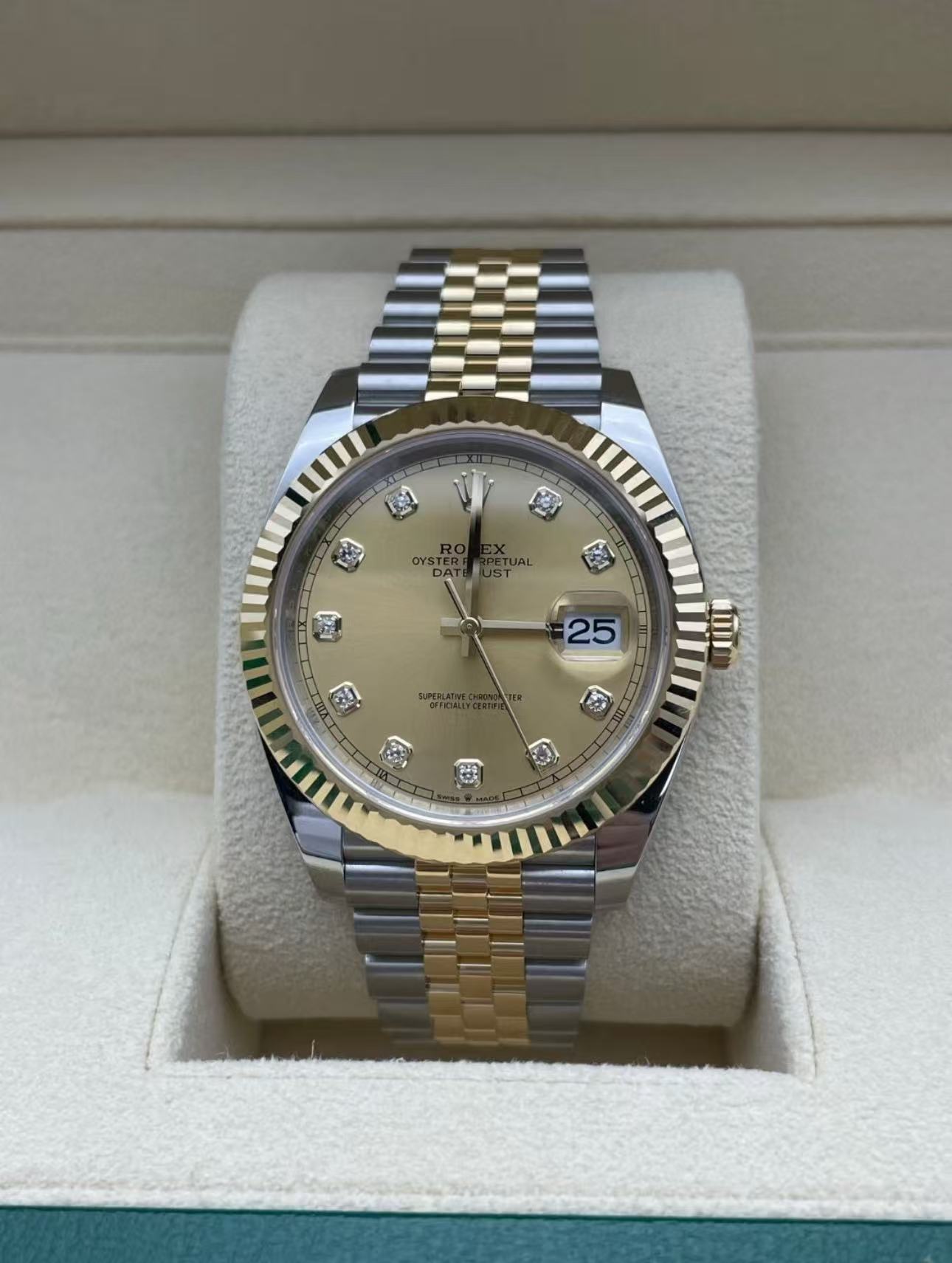 Rolex Datejust 41mm Super Clone Swiss Watch Two Tone Jubilee Bracelet Champagne Dial Ref M126333-0012-3235 Swiss Movement - SuperClonesRolex
