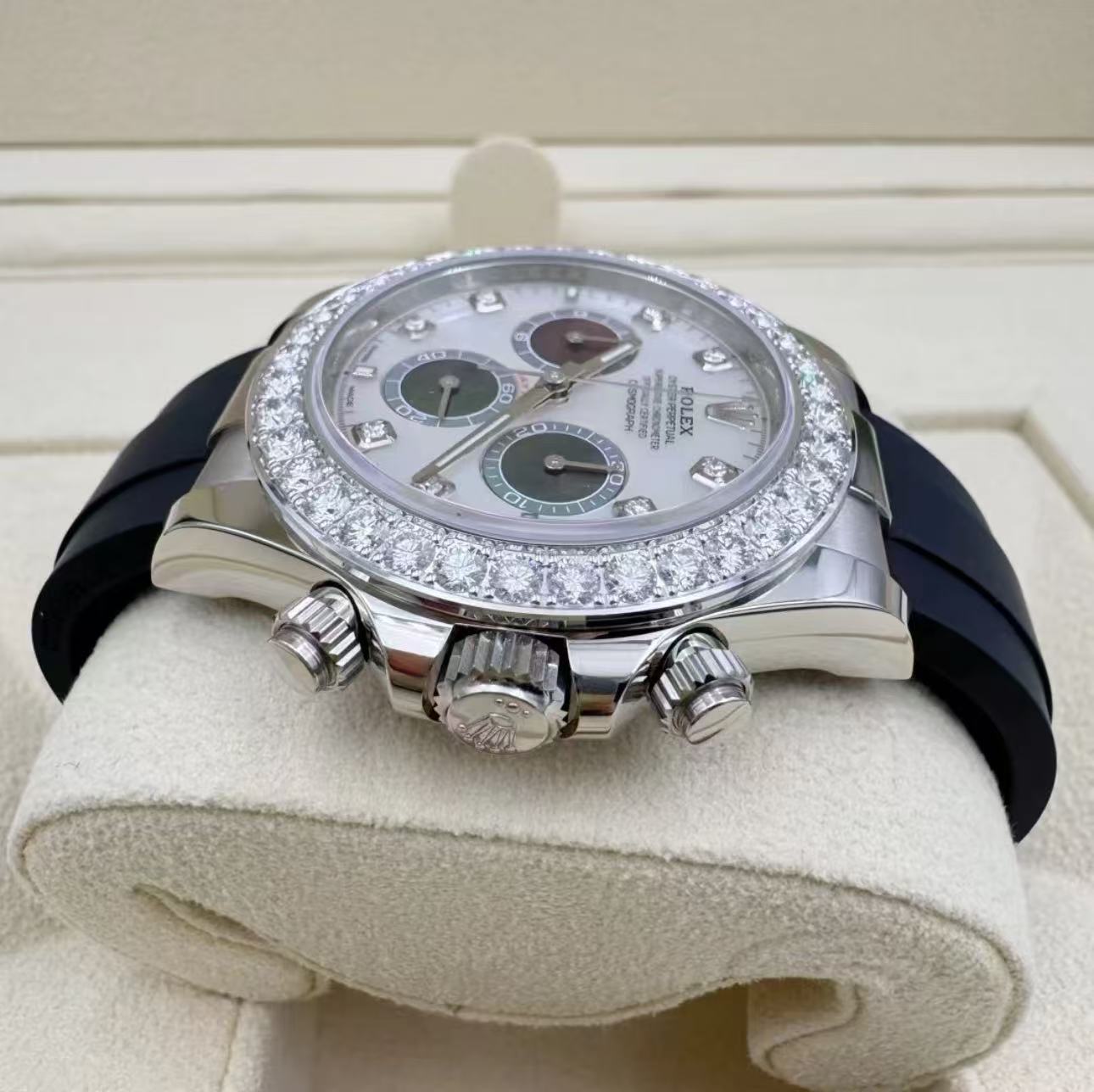 RolexCosmograph Daytona Oyster, 40 mm, white gold and diamonds  Super Clone Swiss Watch Ref M126589RBR-0001 4131 Swiss Movement - SuperClonesRolex