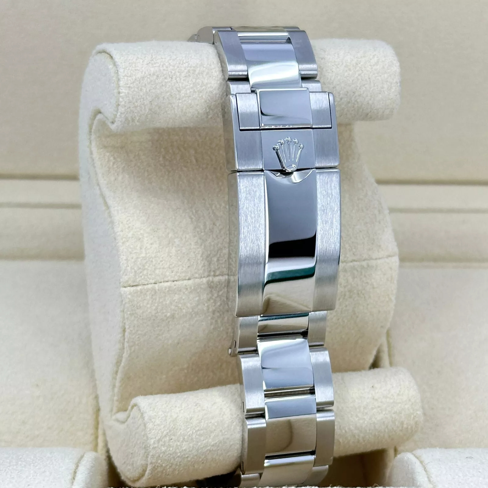 Rolex GMT Master II Black & Grey SuperClone Swiss Replica Watch RefM126710GRNR 3285 Swiss Movement - SuperClonesRolex