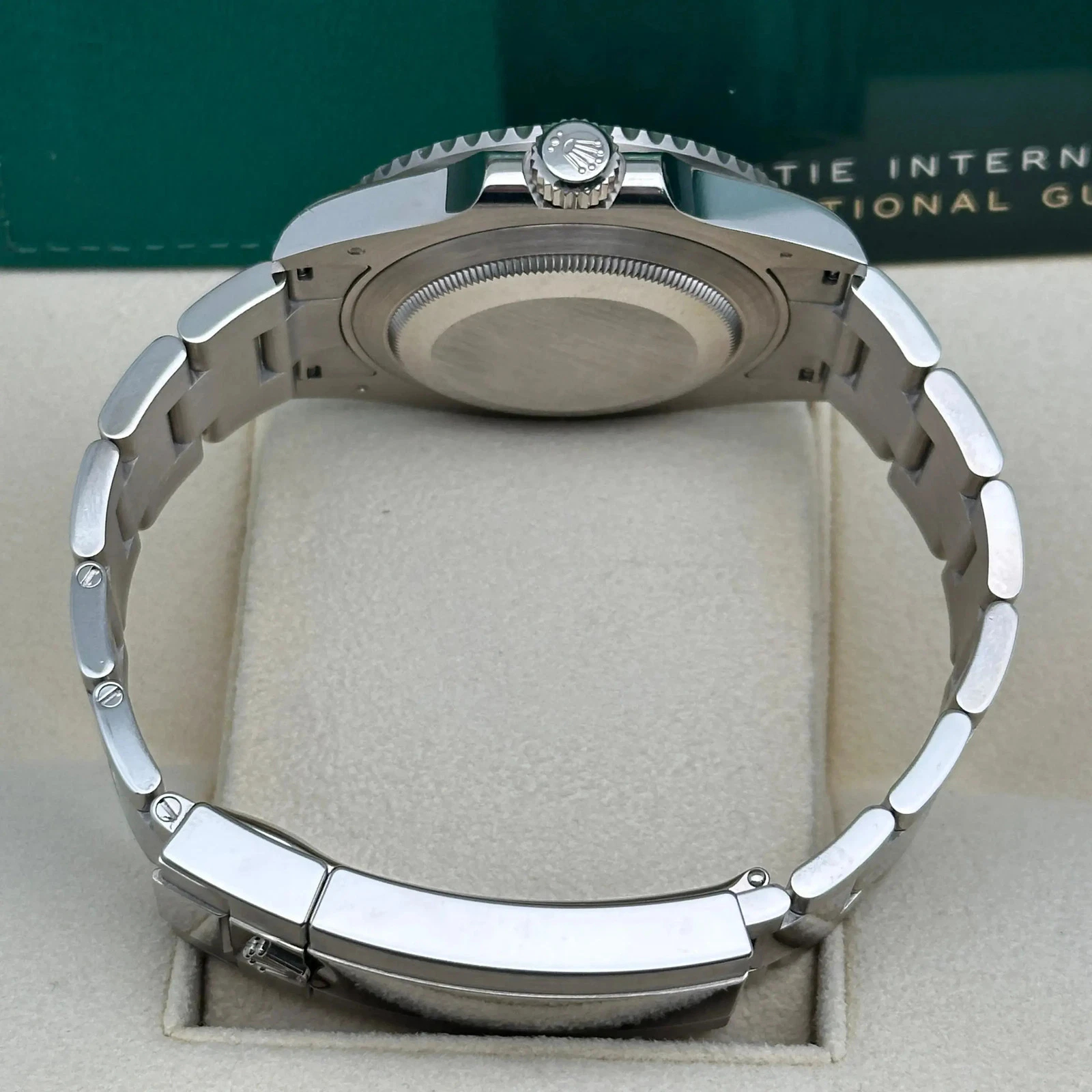 Rolex Submariner Super Clone Swiss ReplicaWatch Ref 126619LB 3235 Swiss Movement - SuperClonesRolex