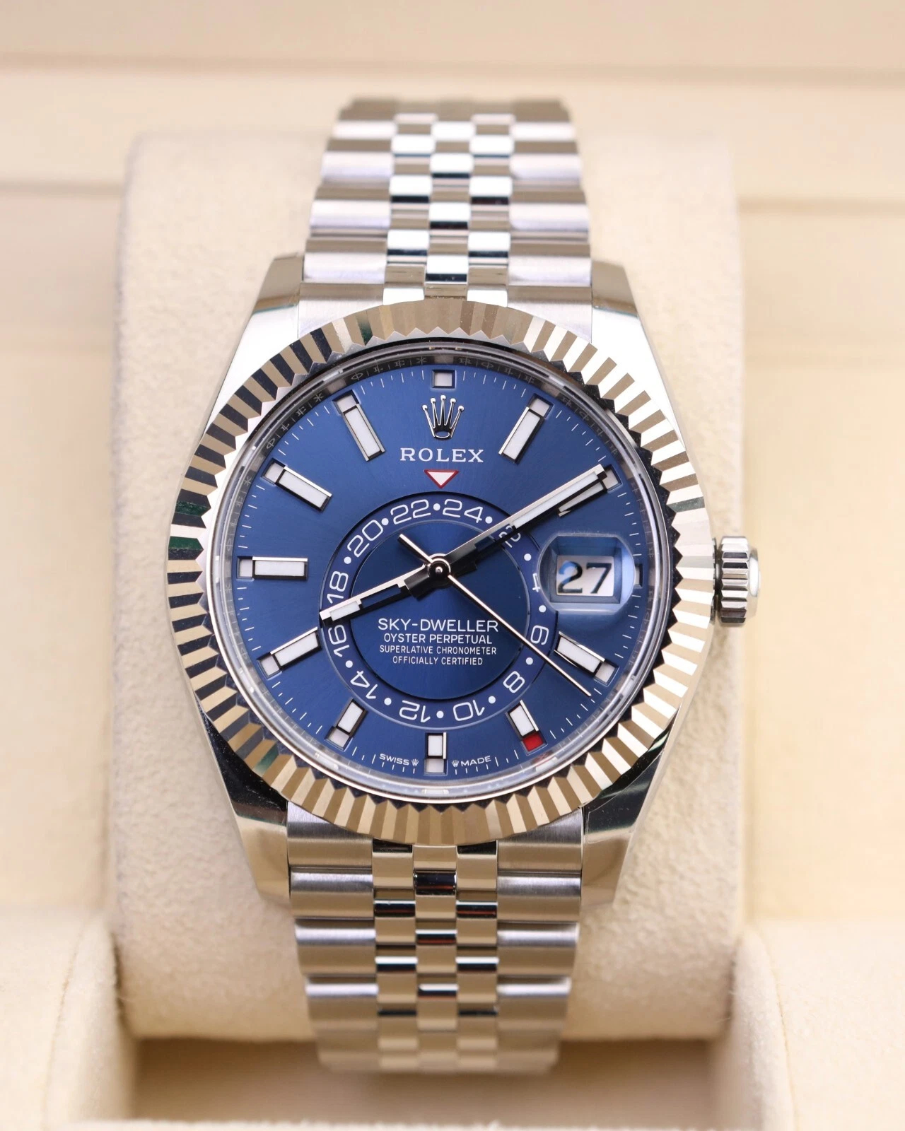 Rolex Sky-Dweller Blue Dial Super Clone Swiss Replica WatchJubilee Bracelet Ref 336934 9002 Swiss Movement - SuperClonesRolex