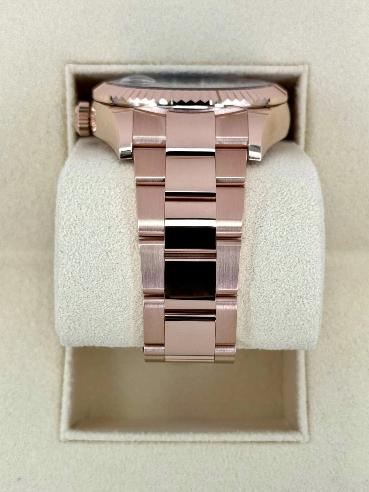 Rolex Sky-Dweller Blue Dial Super Clone Swiss ReplicaWatch 18k Rose Gold Oyster Bracelet Ref 336935 9002 Swiss Movement - SuperClonesRolex