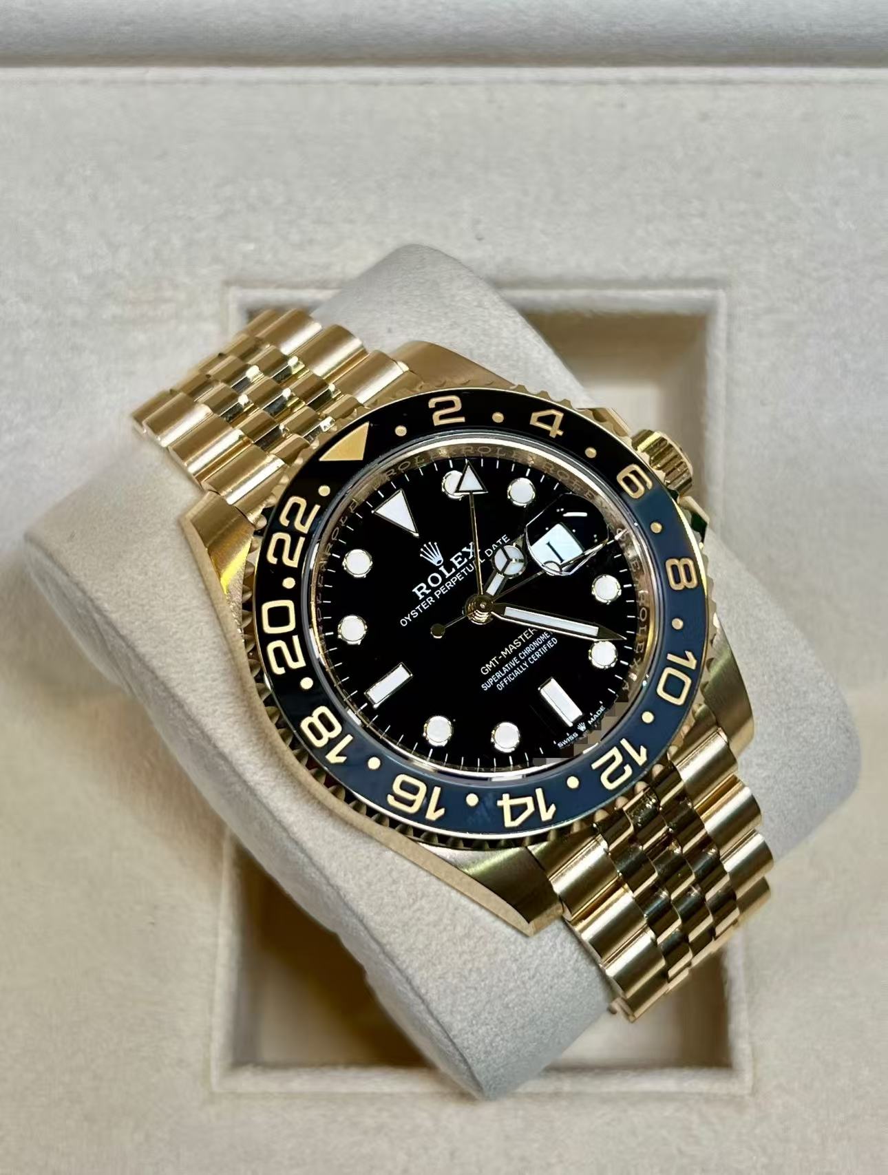 RolexGMT Master ll 2023 18kGold Jubilee Bracelet SuperClone Swiss Replica Watch Ref 126718 GRNR 3285 Swiss Movement - SuperClonesRolex