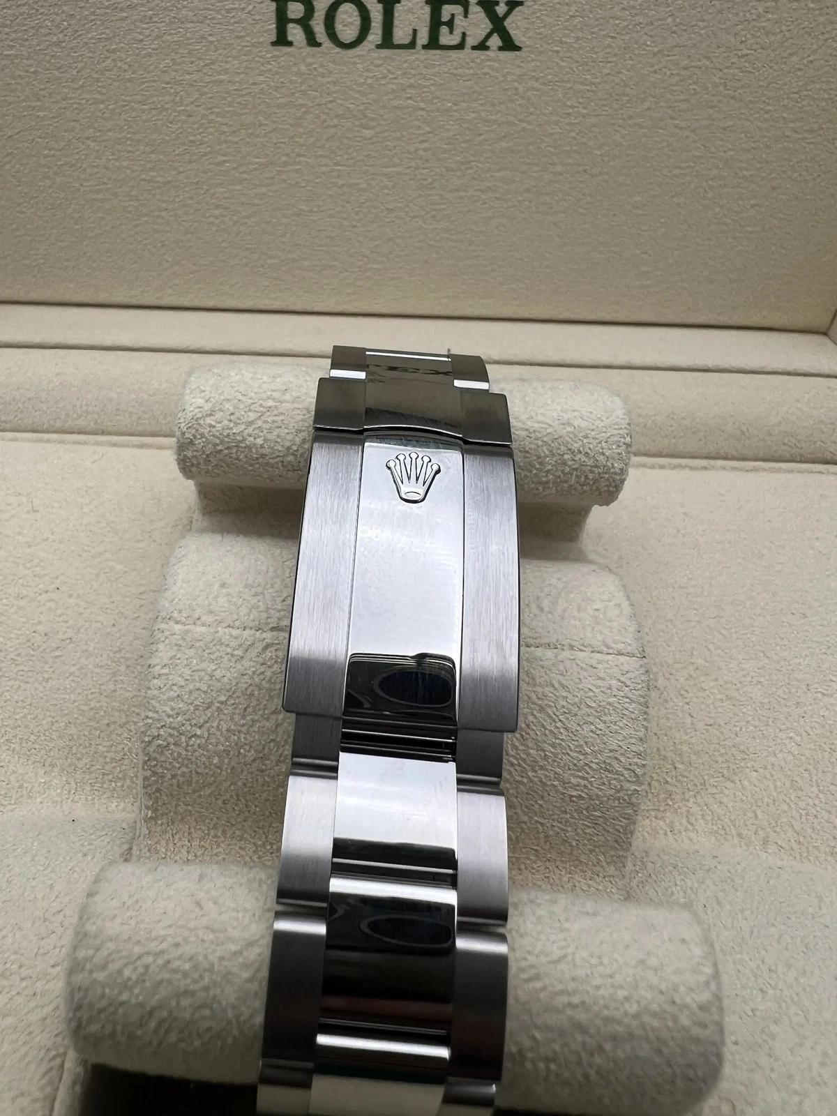 Rolex Sky-Dweller Green Dial Super Clone Swiss ReplicaWatch  Oyster Bracelet Ref 336934 9002 Swiss Movement - SuperClonesRolex