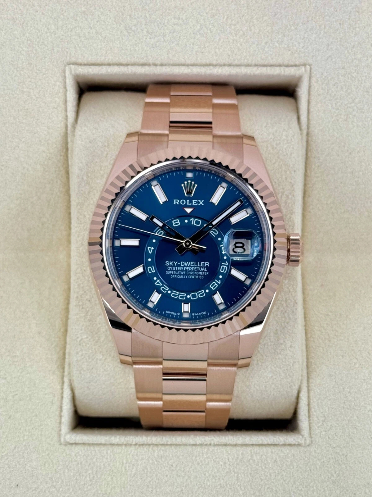 Rolex Sky-Dweller Blue Dial Super Clone Swiss ReplicaWatch 18k Rose Gold Oyster Bracelet Ref 336935 9002 Swiss Movement - SuperClonesRolex