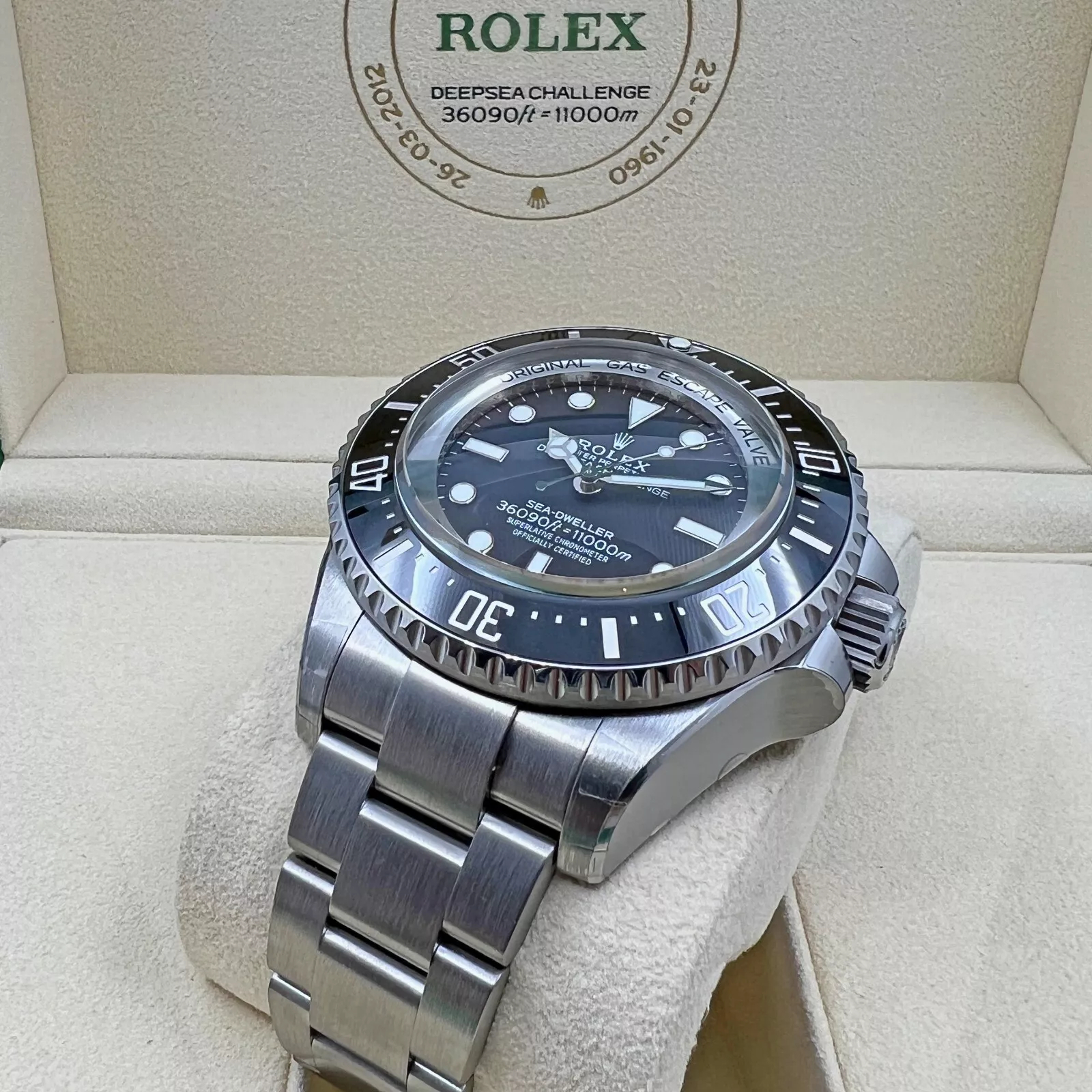 Rolex Oyster Perpetual 41mm Super Clone Swiss Watch Titanium Oyster Bracelet Black Dial Ref 126067-0002 Swiss Movement - SuperClonesRolex