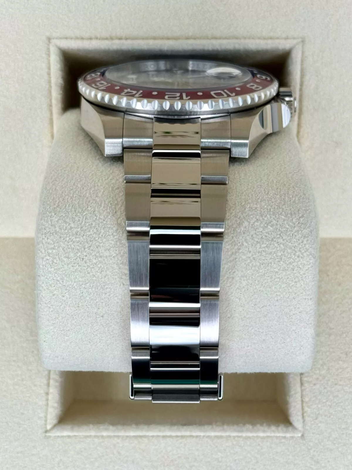 Rolex GMTMasterl Pepsi Blue Dial Super Clone Swiss Replica Watch Ref 126719BLRO丨3285 Swiss Movement - SuperClonesRolex