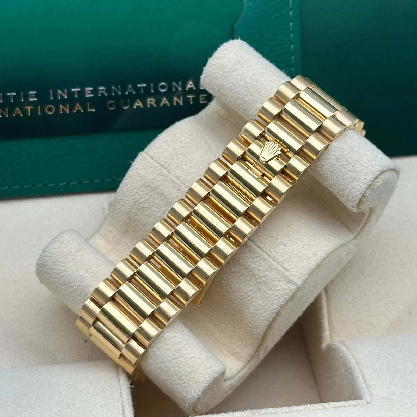 Rolex Day-Date Super Clone Swiss Replica Watch Ref M228238-0067 Black Dial 3255 Swiss Movement - SuperClonesRolex