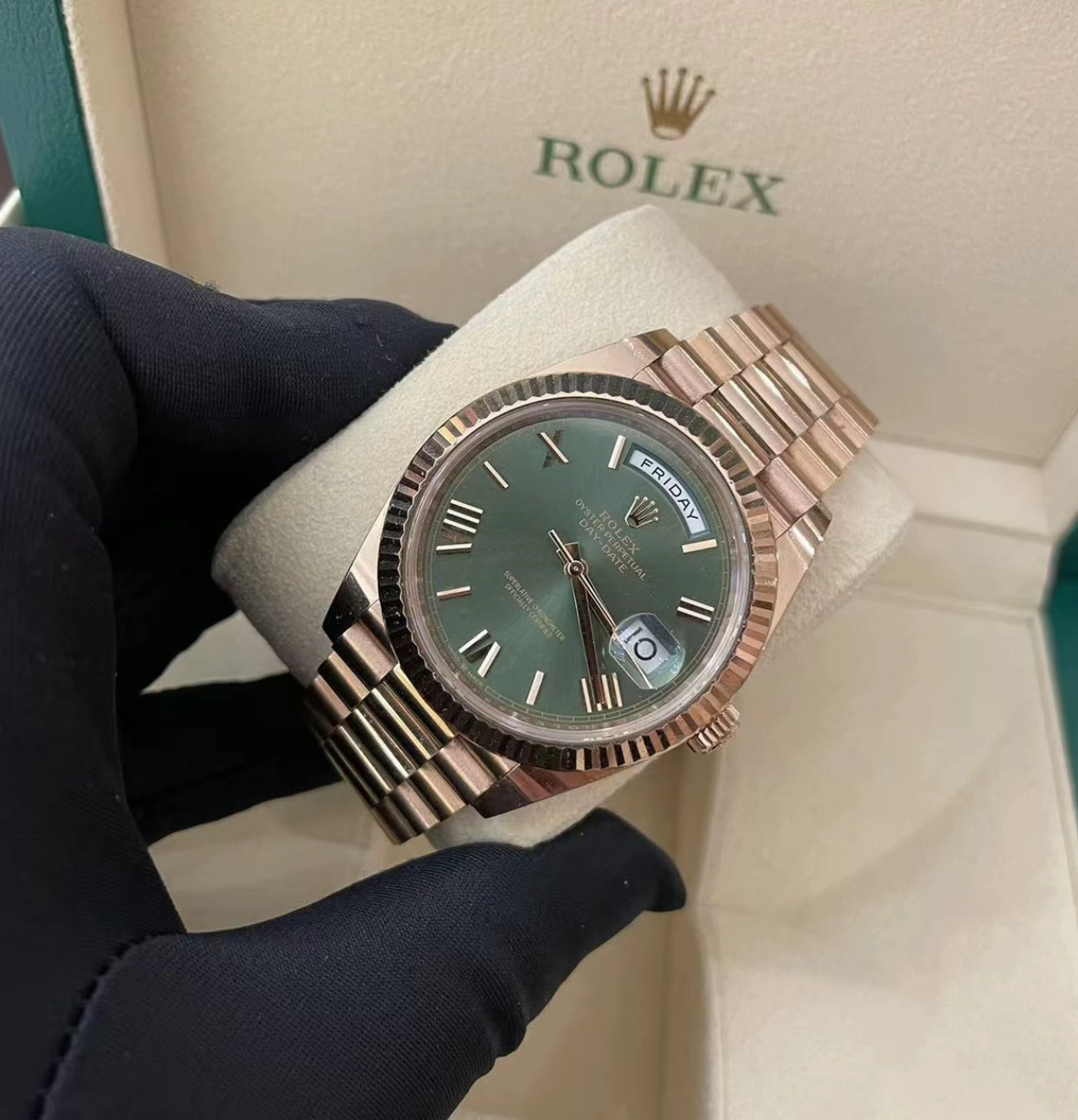 Rolex Day-Date Super Clone Swiss Replica Watch Ref 128235-0089 3255 Swiss Movement - SuperClonesRolex