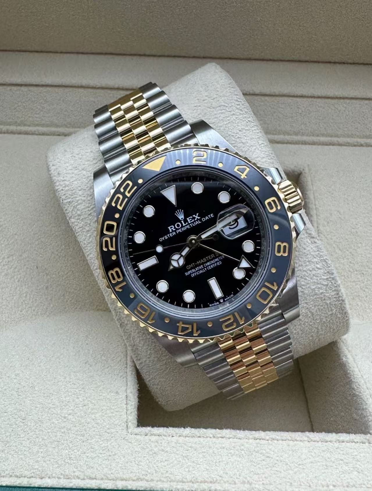 Rolex GMT Master ll 2023 Two ToneJubilee Bracelet Super Clone SwissReplica Watch Ref 126713GRNR3285 Swiss Movement - SuperClonesRolex