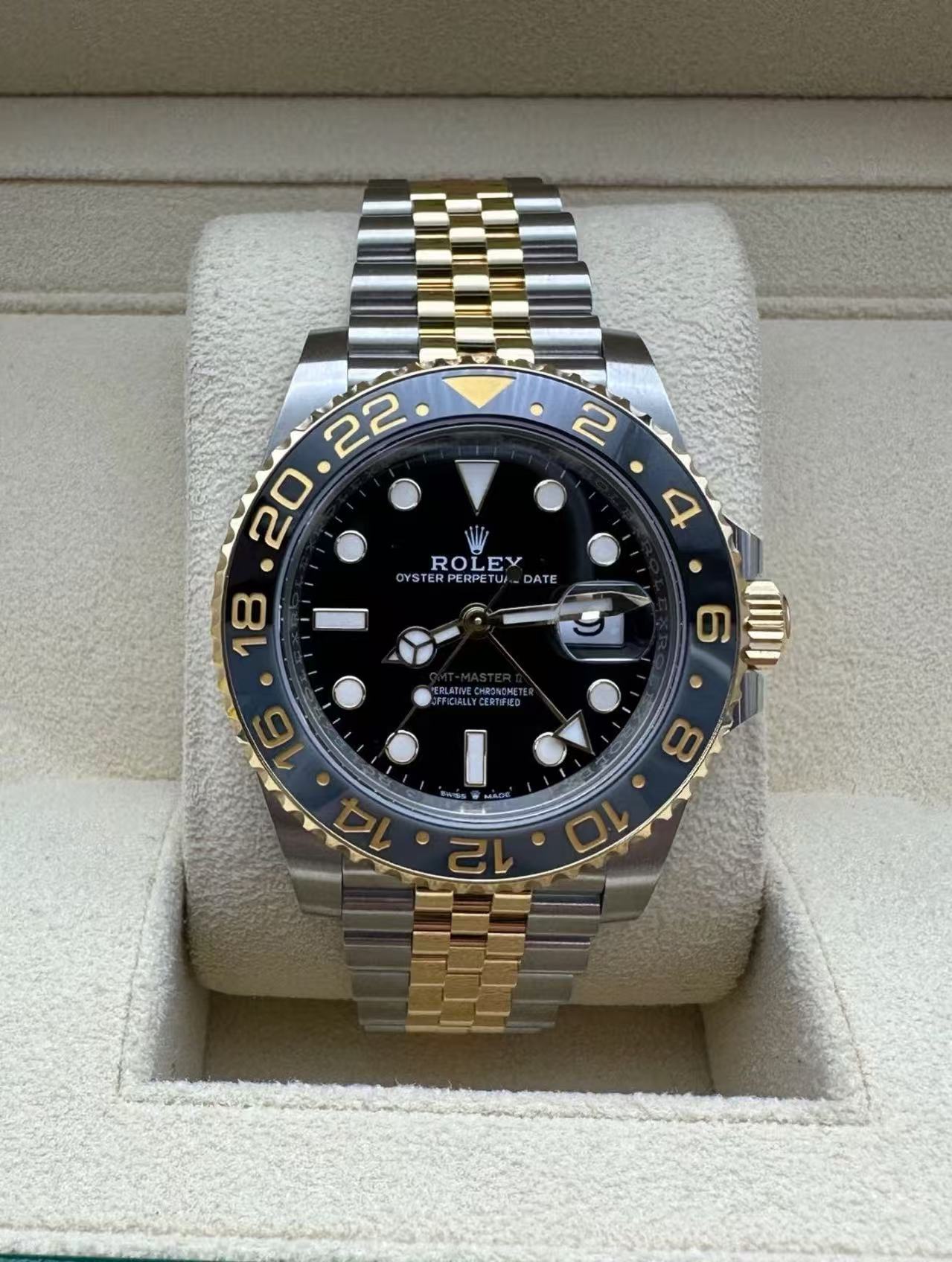 Rolex GMT Master ll 2023 Two ToneJubilee Bracelet Super Clone SwissReplica Watch Ref 126713GRNR3285 Swiss Movement - SuperClonesRolex