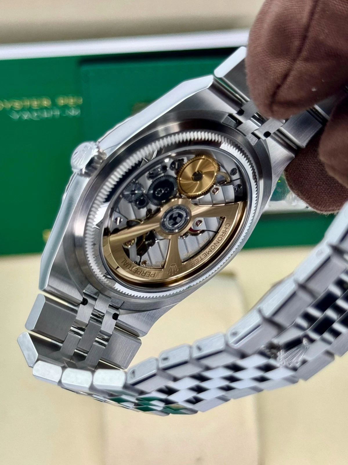 Rolex Land-Dweller 40mm Super Clone Replica Swiss Watch Ref M127334-0001 7135 Swiss Movement - SuperClonesRolex