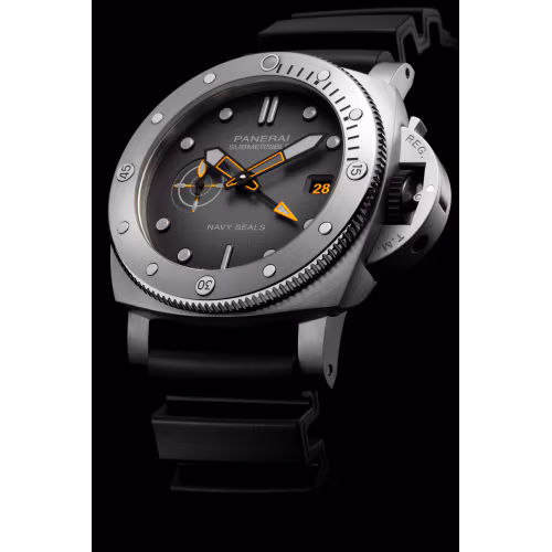 Panerai Submersible GMT Navy SEALs PAM01323