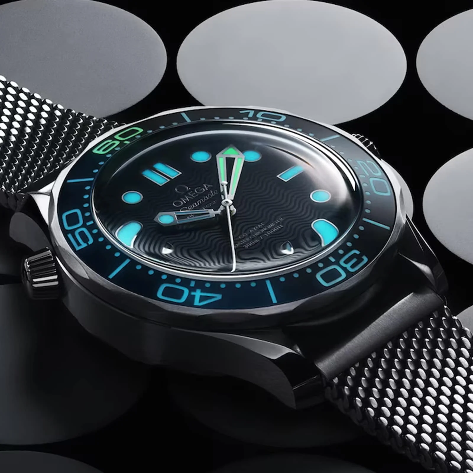 OMEGA Seamaster Diver 300M James Bond 007 60th Anniversary Men's