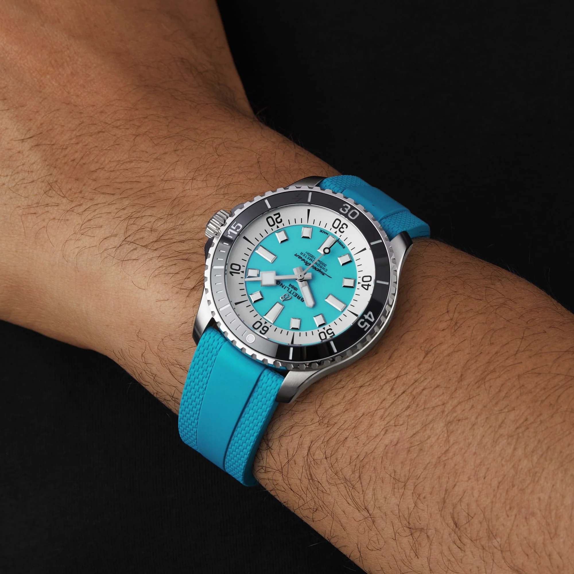 Breitling Superocean Automatic 44 Men's