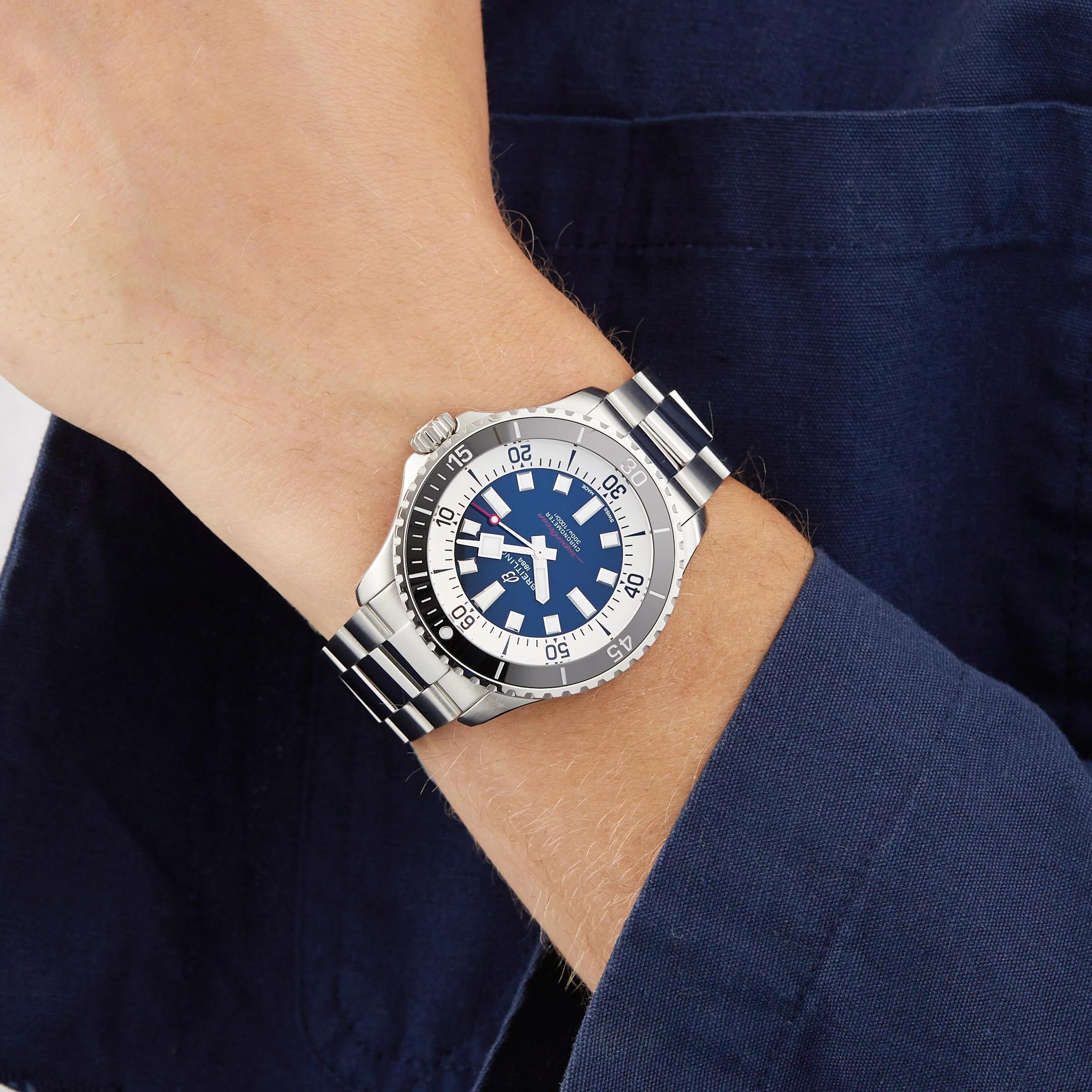 Breitling Superocean Automatic 44 Men's