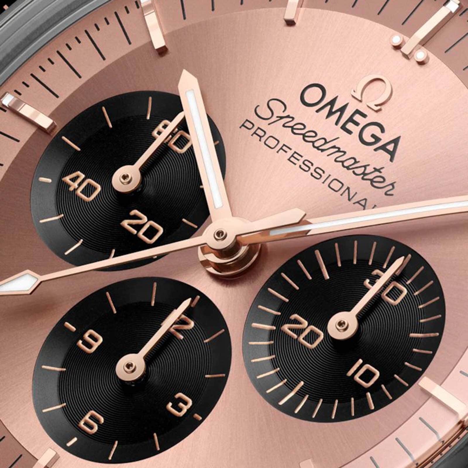 OMEGA Speedmaster Moonwatch Professional Sedna Men's