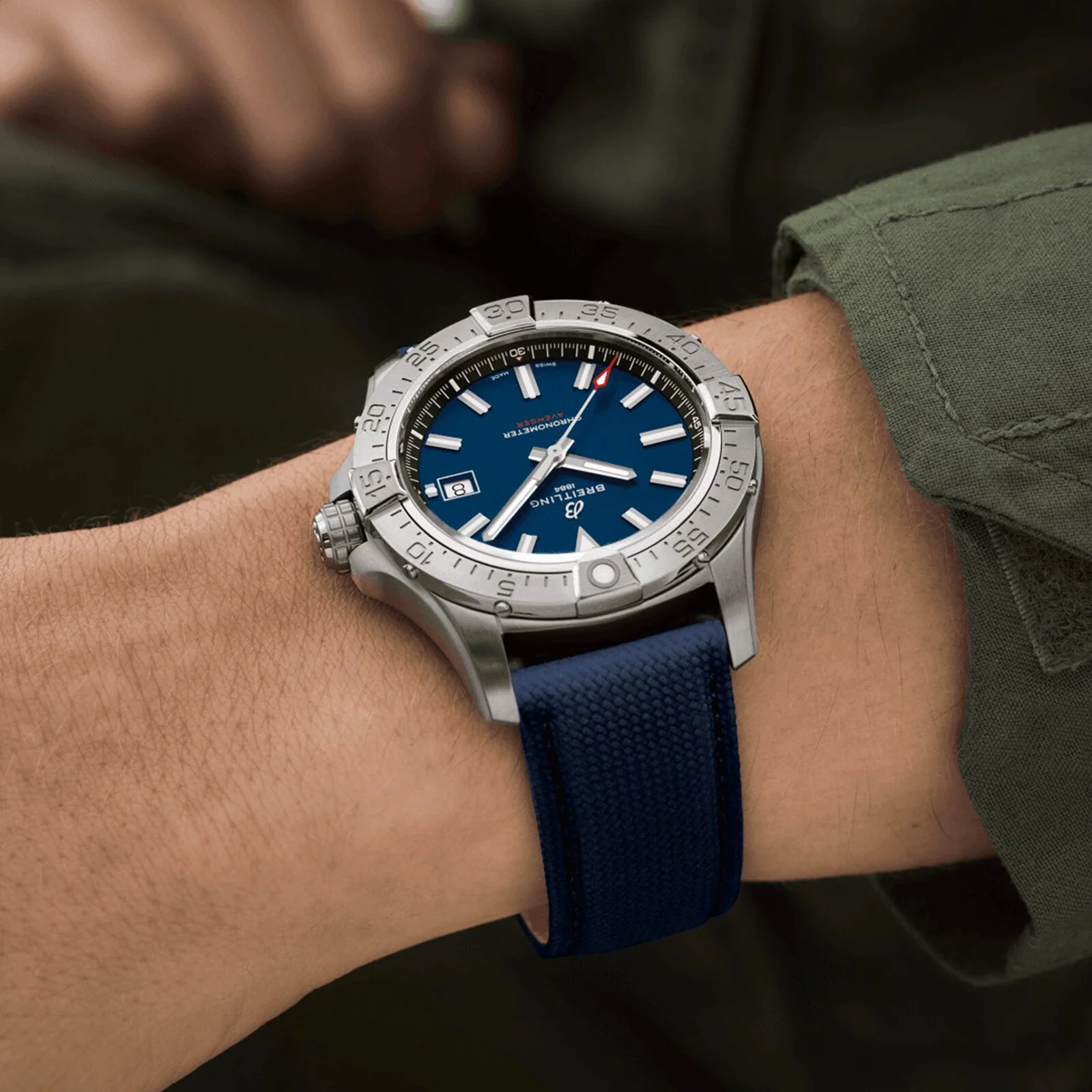 Breitling Avenger Automatic 42 Men's