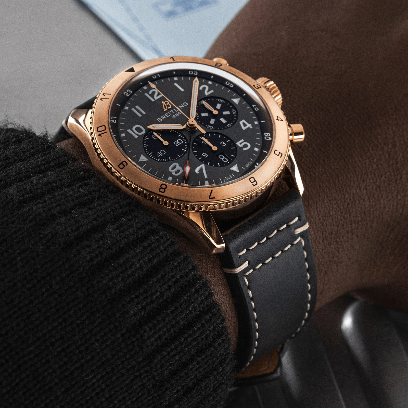 Breitling Super AVI B04 Chronograph GMT 46 P-51 Mustang Men's Aviator