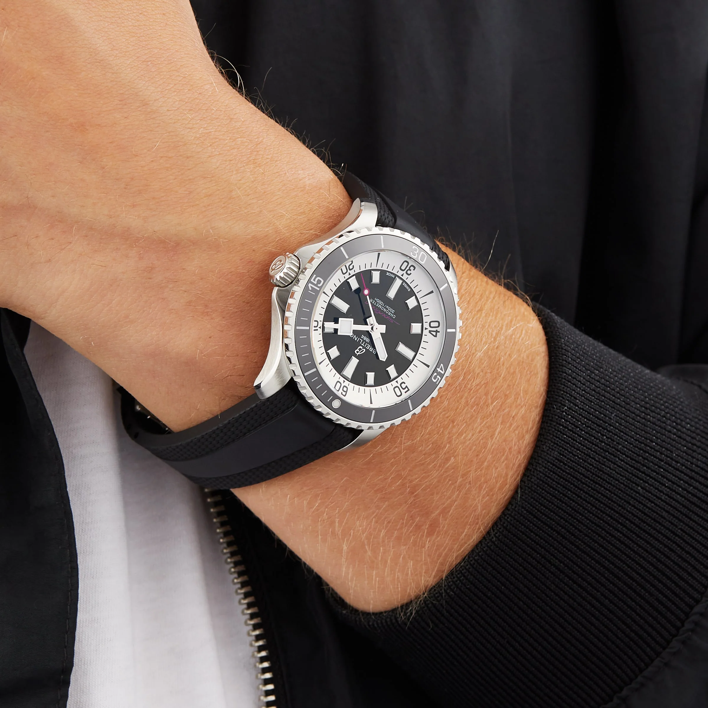 Breitling Superocean Automatic 44 Men's