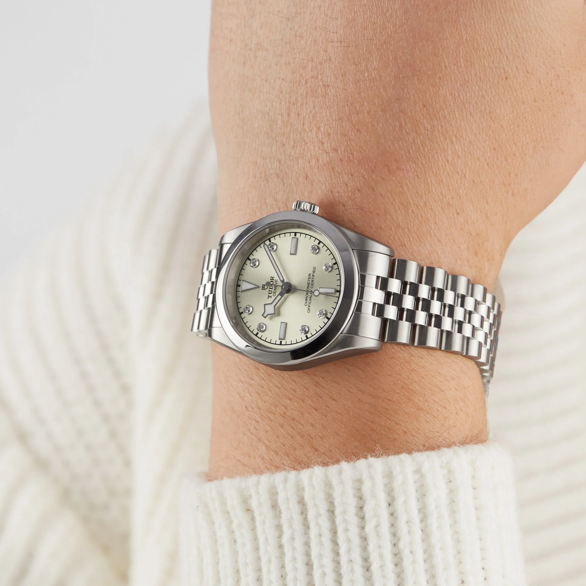 TUDOR Black Bay One 31 Women's