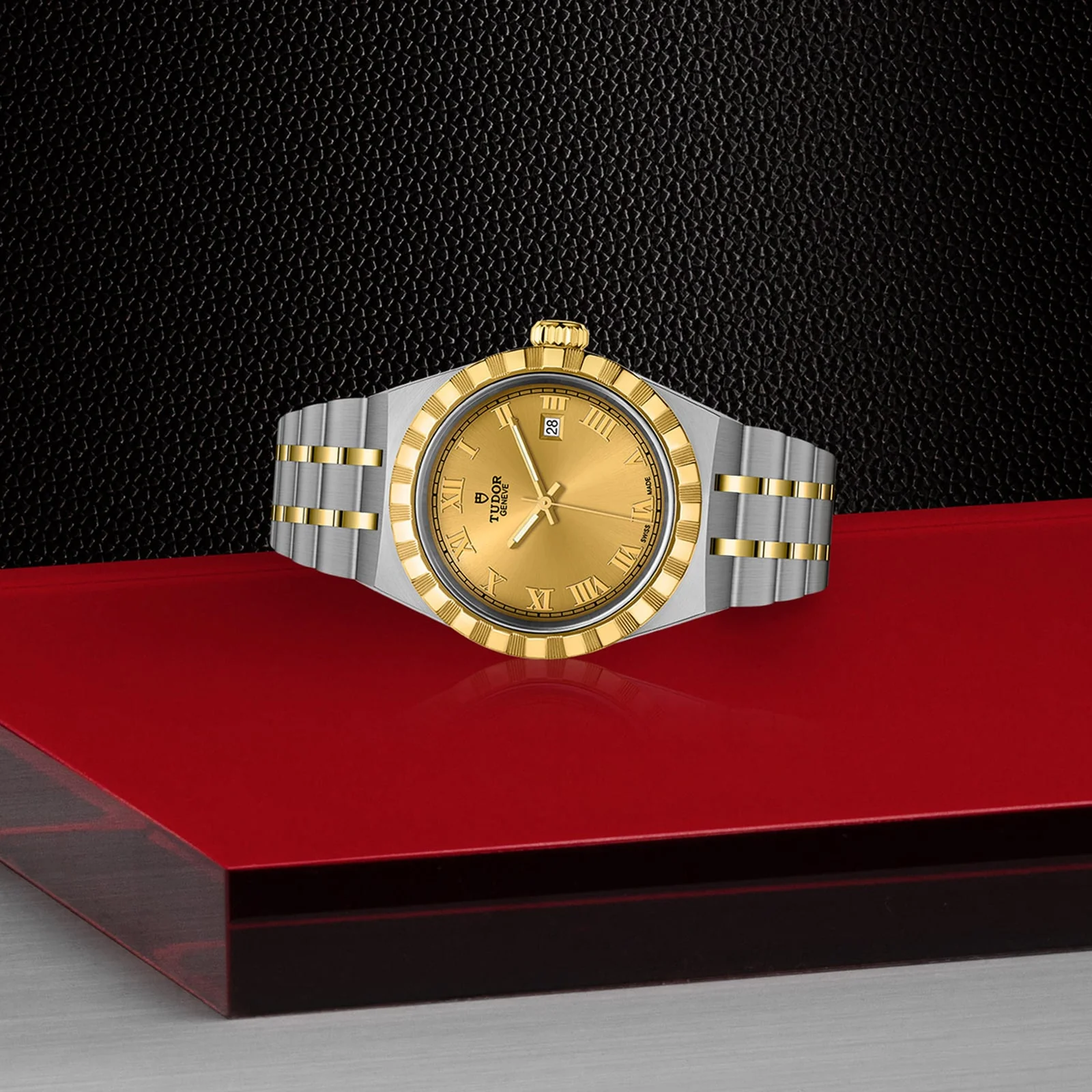 TUDOR Royal Women's
