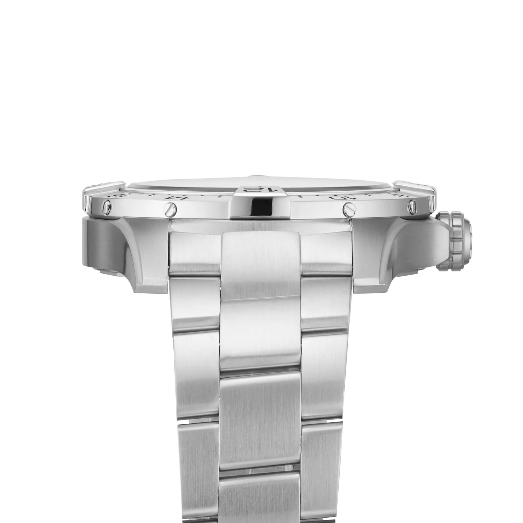 Breitling Avenger Automatic GMT 44 Men's