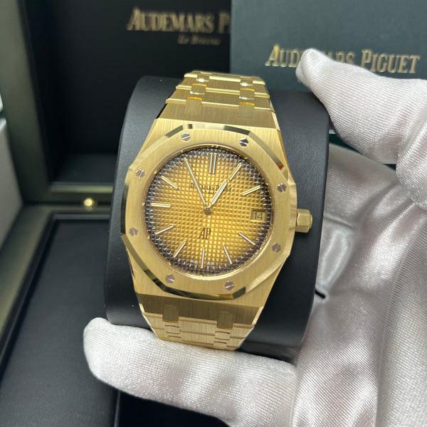 ROYAL OAK