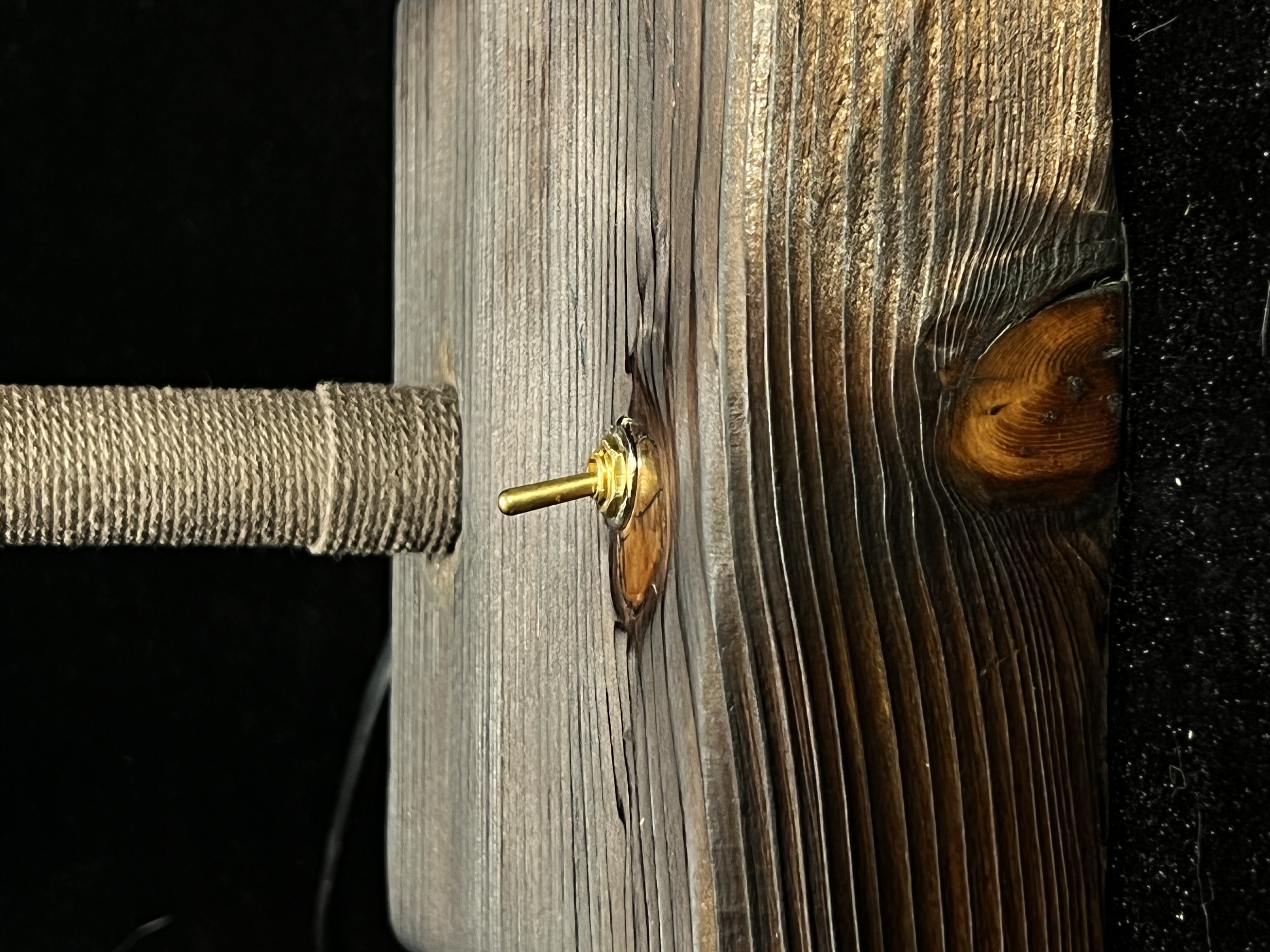 Original handmade creative coconut shell table lamp 