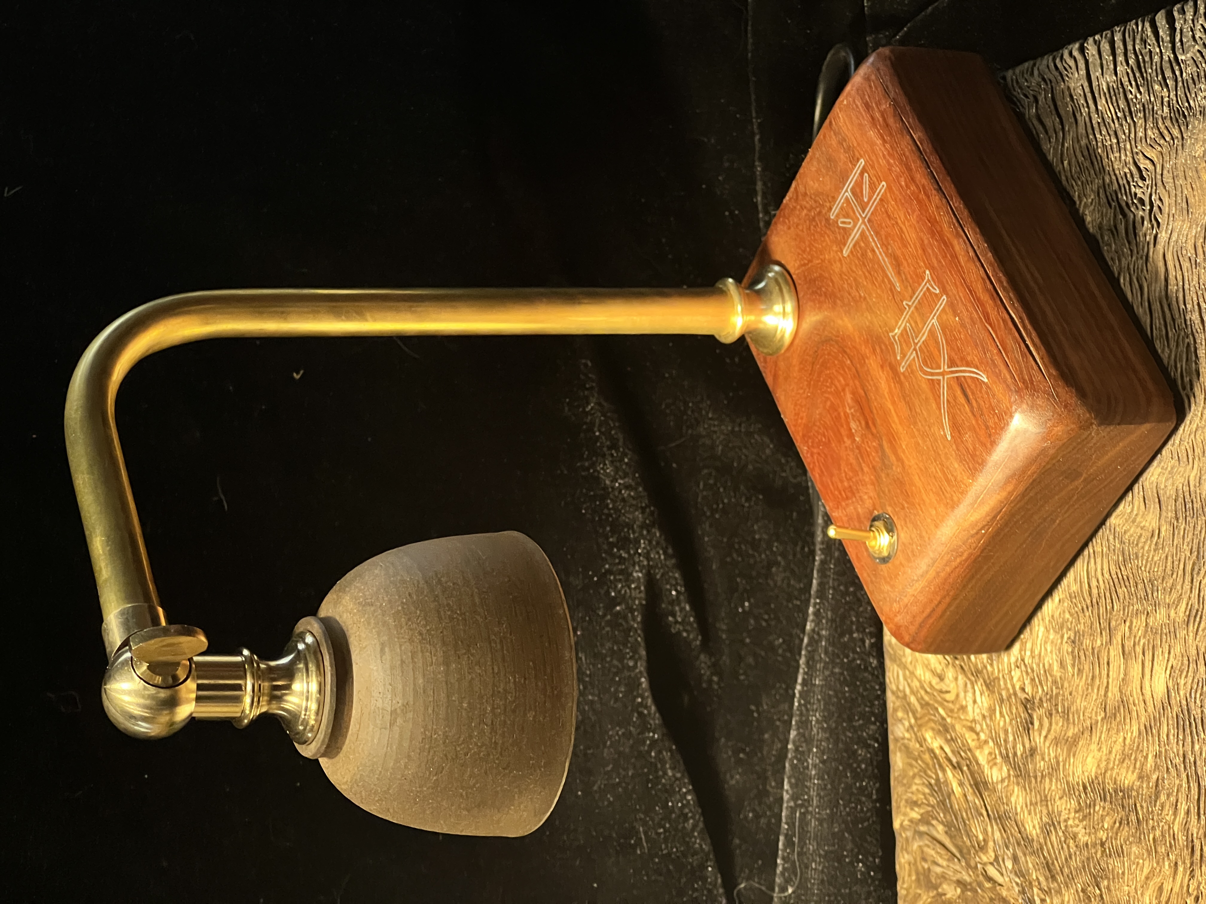 Original handmade retro industrial style silver-embedded table lamp 