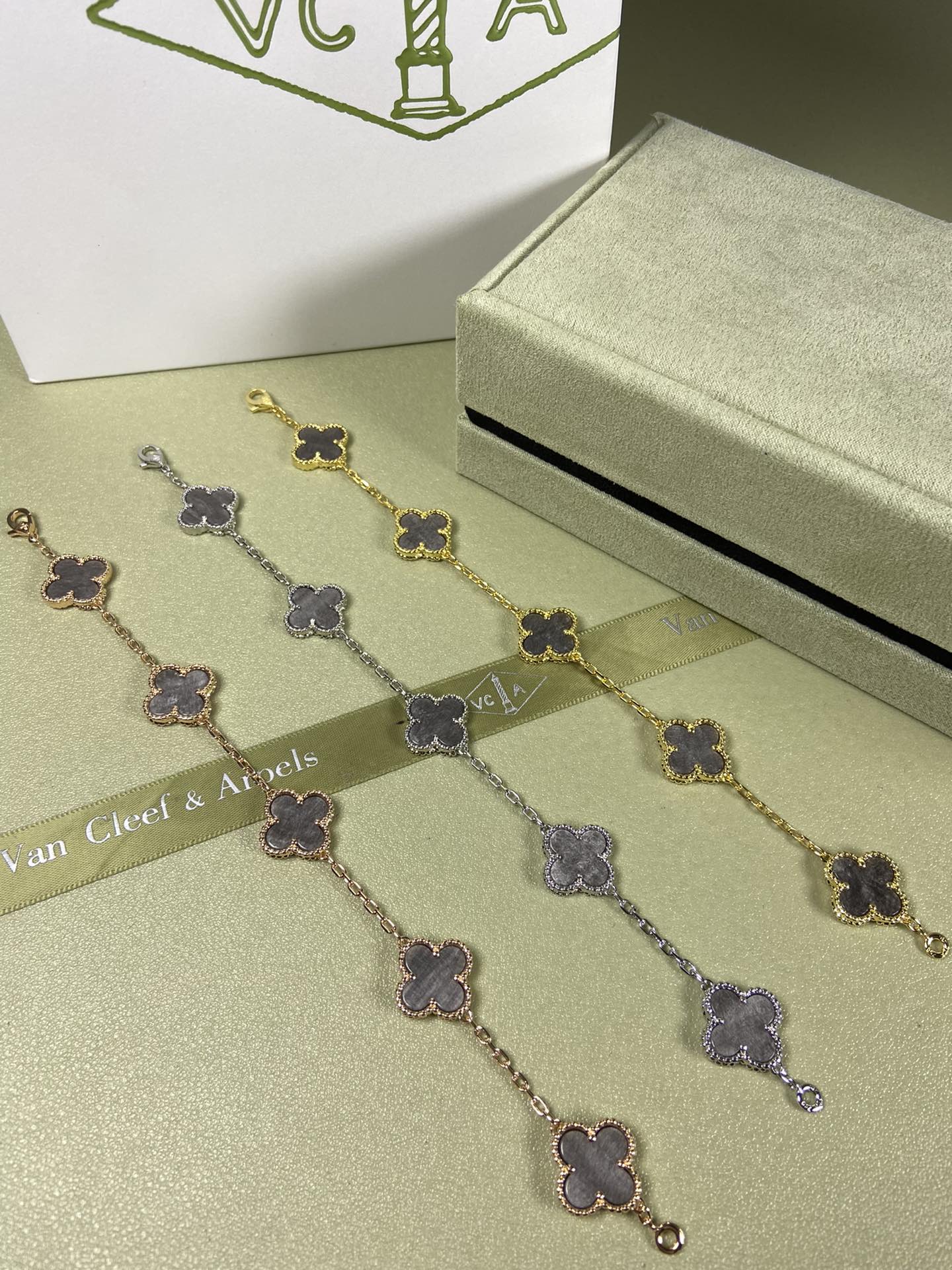 Van Cleef & Arpels obsidian clover bracelet