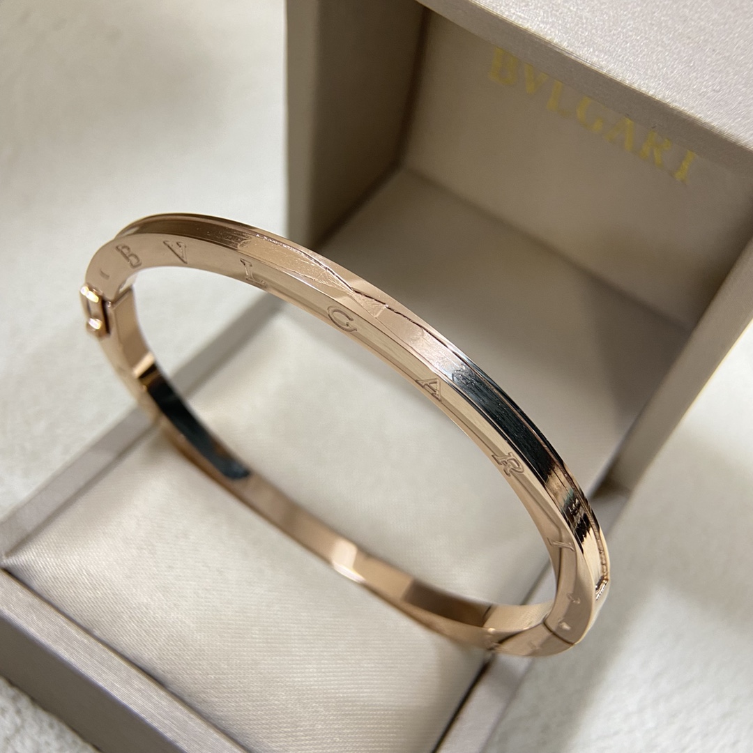 Bulgari Bracelet Smooth Letter Bracelet