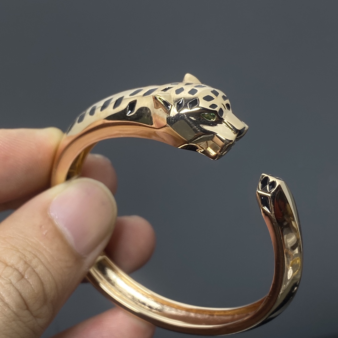 Cartier Bracelet New glossy spotted leopard head bracelet
