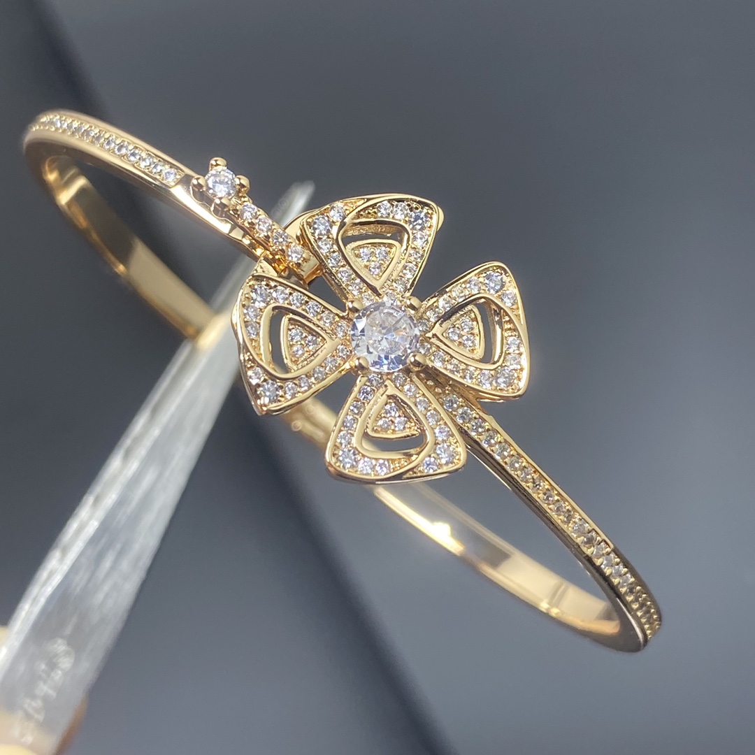 Bulgari Bracelet New Product Full Diamond Windmill Bracelet