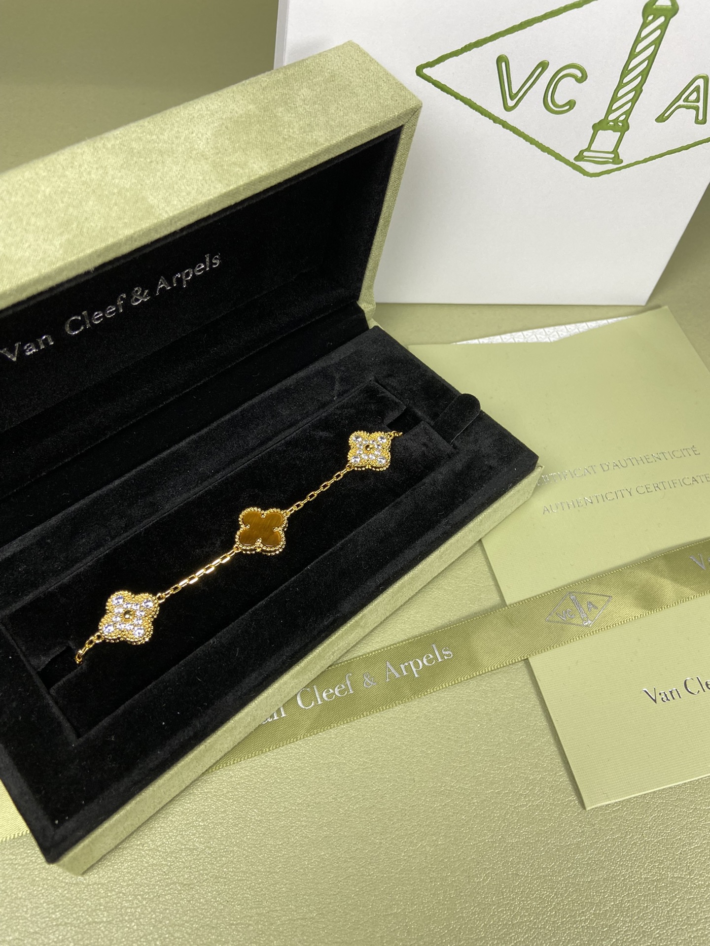 Van Cleef & Arpels tiger's eye four-leaf clover bracelet